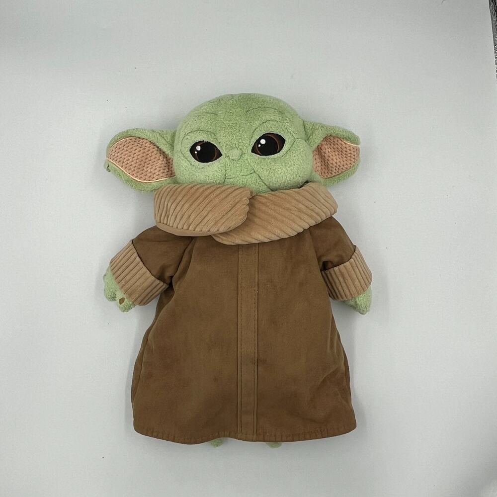 Scentsy Buddy The Mandalorian Star Wars The Child Grogu Baby Yoda Plush 15”